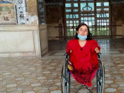 ایکسپریس نیوز نے ہاتھ پیروں سے محروم طالبہ کی لاہور دیکھنے کی خواہش پوری کردی