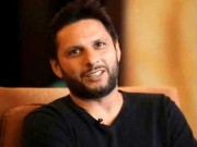 انگلینڈ سے شکست شاہد آفریدی بھی قومی ٹیم کی حمایت میں سامنے آگئے