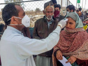 ملک بھر میں کورونا کے فعال کیسز کی تعداد 53 ہزار سے تجاوز کرگئی