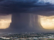 کلاؤڈ برسٹ یا بادل پھٹنا کسے کہتے ہیں