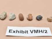 سات ہیروں کو سات پتھروں سے بدلنے والی نوسرباز خاتون گرفتار ویڈیو وائرل