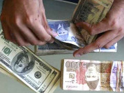 ہفتہ بھر کے دوران ڈالر کی قیمت میں اضافہ پاؤنڈ اور یورو کی قدر میں کمی