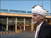 بڑے بے آبرو ہوکر 