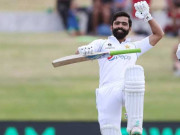 فواد عالم نے سنچری اپنے والدین کے نام کردی