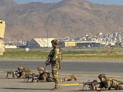 کابل ایئرپورٹ پر مسلح افراد کے حملے میں سیکیورٹی گارڈ ہلاک 3 غیرملکی فوجی زخمی