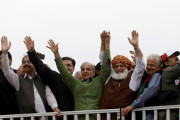 حکومت کو دفن کرنے کیلیے لاکھوں لوگ لے کر اسلام آباد جائیں گے شہباز شریف