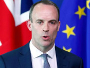 برطانوی وزیر خارجہ پاکستان پہنچ گئے آج طورخم بارڈرجائیں گے