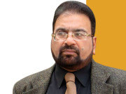 مشاعرے نے ہندوستان میں شاعری کو بہت نقصان پہنچایا