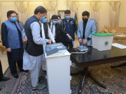 حکومت کا آئندہ انتخابات میں ہرصورت الیکٹرانک ووٹنگ مشین کے استعمال کا عندیہ