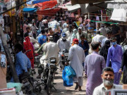 سندھ میں کاروباری مراکز رات 10 بجے تک کھلے رکھنے کی اجازت