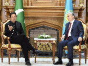 وزیرِاعظم دو روزہ دورے پر تاجکستان پہنچ گئے تاجک صدر سے ملاقات