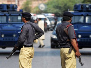 گرلز کالج کے باہر کھڑا جعلی پولیس اہلکار گرفتار