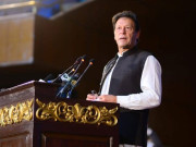 کراچی کے مسائل کے حل کیلئے وفاق اورسندھ کومل کرچلنا ہوگا وزیراعظم