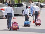 ملک بھر کے کنٹونمنٹ بورڈز میں نجی اسکولز ختم کرنے کیخلاف احتجاج