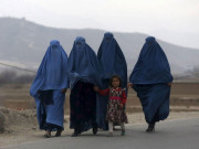 طالبان کے آنے کے بعد افغان خواتین کی امیدیں دم توڑنے لگیں