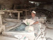 خیبر پختونخوا میں انگریز دور کی پن چکیوں سے آٹا پیسنے کا کام آج بھی جاری