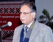 عمران نے ہمیشہ طالبان کامقدمہ لڑااب بھی لڑیںپرویزرشید