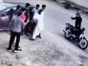بہادرآباد میں دن دیہاڑے 6 نوجوان دوستوں کو اسلحہ کے زورپرلوٹ لیا گیا