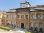 ماضی کے اشبیلیہ اور آج کے سیویا کے القصر محل کی سیر