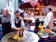 مضر صحت اشیاء کے خلاف کارروائی  متعدد دکان داروں پر جرمانے