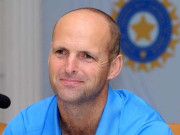 مستقل کوچ گیری کرسٹن بھی پاکستانی ریڈار میں آگئے