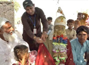 محکمہ صحت کا چھاپہ دولہے اور بارات کوویکسین لگادی