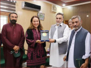 ترکش خاتون نے مارخور کے شکار کا مہنگا ترین لائسنس حاصل کرلیا