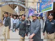 جام اویس کو ہتھکڑی نہ لگانے والے افسر کیخلاف کارروائی کی جارہی ہے کراچی پولیس چیف