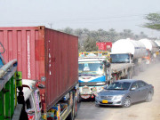 ناقص منصوبہ بندی کے باعث قومی شاہراہ پر تعمیراتی کام سست روی کا شکار 