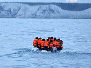 فرانس کے قریب تارکینِ وطن کی کشتی ڈوبنے سے 31 افراد ہلاک