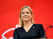 سوئیڈن کی چند گھنٹے میں مستعفی ہونے والی وزیراعظم دوبارہ منتخب