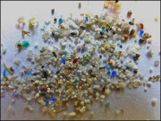 گندے پانی سے مائیکروپلاسٹک الگ کرنے والے انوکھے اسپیکر