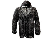 شریکِ حیات سے اظہار محبت کا انوکھا طریقہ چینی خاتون نے شوہر کیلئے اپنے بالوں سے کوٹ اور ہیٹ بناڈالا