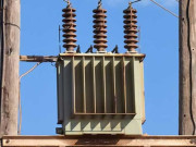 لاہور میں ٹرانسفارمر گرنے سے خاتون کی ہلاکت نیپرا نے نوٹس لے لیا