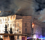 بوسنیا میں بیروزگاری کے خلاف مظاہروں کے دوران کئی سرکاری عمارتیں نذر آتش ایوان صدر پر پتھراؤ