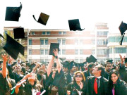 تعلیم کے حصول کا مقصد صرف نوکری ہی کیوں۔۔۔