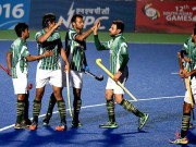 ایشین چیمپینز ٹرافی میں شرکت کے لیے پاکستان ہاکی اسکواڈ ڈھاکا پہنچ گیا