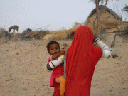 تھرپارکر کے بچوں کی اکثریت کم وزن اور چھوٹے قد کی شکار