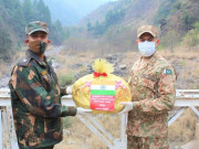 نئے سال کا آغاز لائن آف کنٹرول پرمٹھائی کا تبادلہ