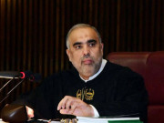 پیپلزپارٹی اسپیکر قومی اسمبلی کو ہٹانے کے لیے ن لیگ سے تعاون کرنے کو تیار