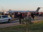 ایران میں مسافر طیارے کی سڑک پرلینڈنگ 5 افراد زخمی