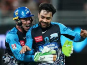 بگ بیش میں راشد خان نے برسبین ہیٹ کے چھکے چھڑا دیے اسٹرائیکرز فتحیاب