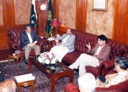 وزیر داخلہ کا دورہ کراچی متحدہ کی شکایات دور کرنے کی یقین دہانی آپریشنل ٹیم کو تبدیل نہ کرنے کا فیصلہ