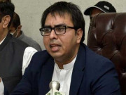 شہباز شریف نے اپنے سمیت 4 شخصیات کیلئے ڈیل کا کہا شہباز گل کا دعویٰ