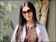 سارہ گِل نے پاکستان کی پہلی خواجہ سرا ڈاکٹر کا اعزاز حاصل کرلیا