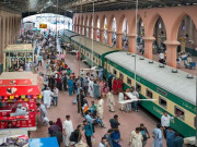 ریلوے اسٹیشنز پر دہشت گردی کا خدشہ حفاظتی اقدامات سخت کرنے کا حکم