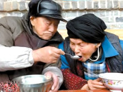 معمر جوڑے نے 90واں ویلنٹائن ڈے ساتھ منایا   