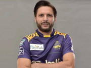 ملتان سلطانز کا گلیڈی ایٹرز کے شاہد آفریدی کو قیمتی تحفہ تصویر سامنے آگئی