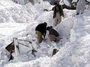 افغانستان میں برفانی تودہ گرنے سے 19 افراد جاں بحق