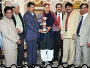 گورنر پنجاب کی دعوت پر پاکستان فلم ٹی وی جرنلسٹس ایسوسی کراچی کے ارکان کا دورہ پنجاب